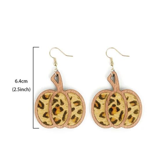 Halloween Pumpkin Leopard Pattern Hollowed Out Leather Earrings - Picture 3 of 3